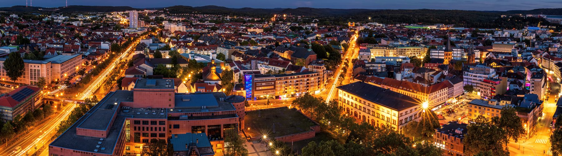 Stadt Kaiserslautern bei Nacht